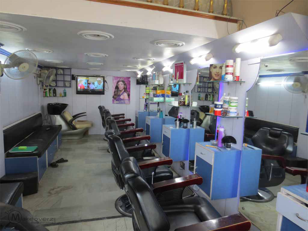 new gazibo exclusive salon - kamla nagar